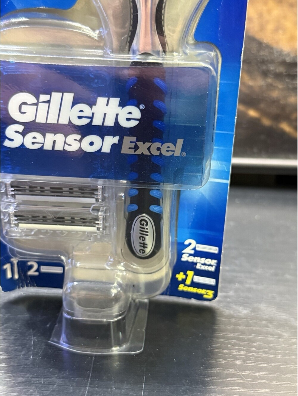 Gillette Sensor Excel Razor Handle + 3 Cartridges - Picture 4 of 8